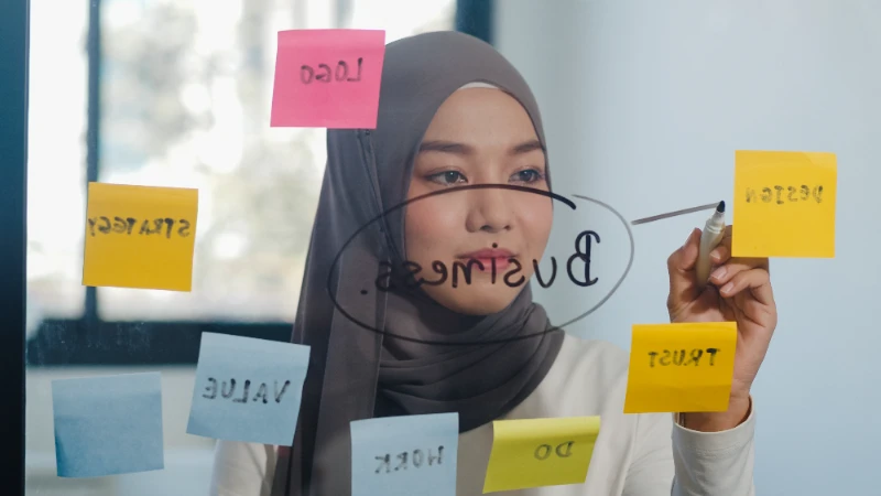 Modal Terbatas Bukan Halangan! Ini Cara Memulai Brand Sendiri Tanpa Harus Langsung Besar