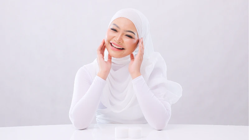 Sertifikasi Halal Kosmetik 2026: Bukan Sekadar Kewajiban, tapi Strategi Bisnis Berkelanjutan
