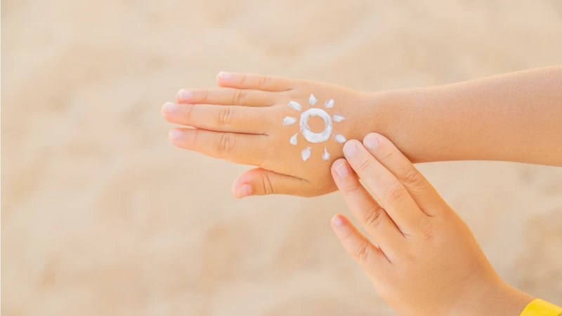 SPF Tinggi Saja Belum Cukup! Kenapa SPF + PA Penting untuk Perlindungan Kulit Maksimal